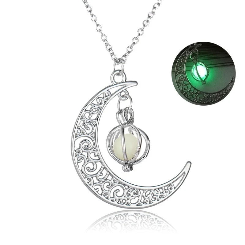 Moon glowing stone necklace 