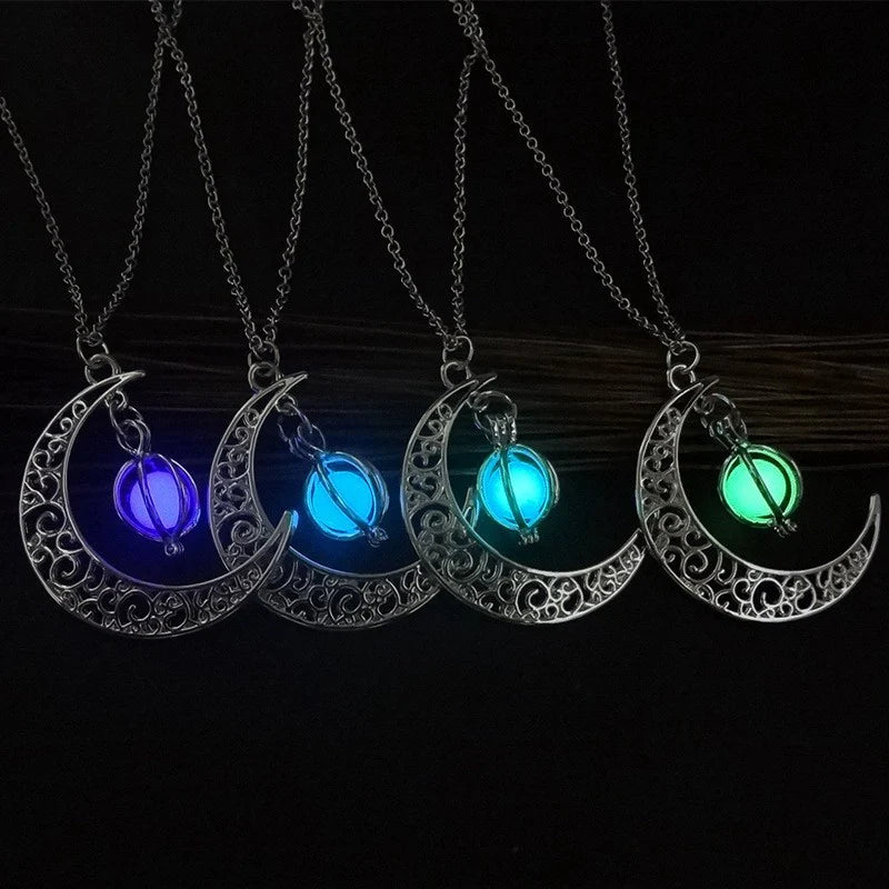 Moon glowing stone necklace 