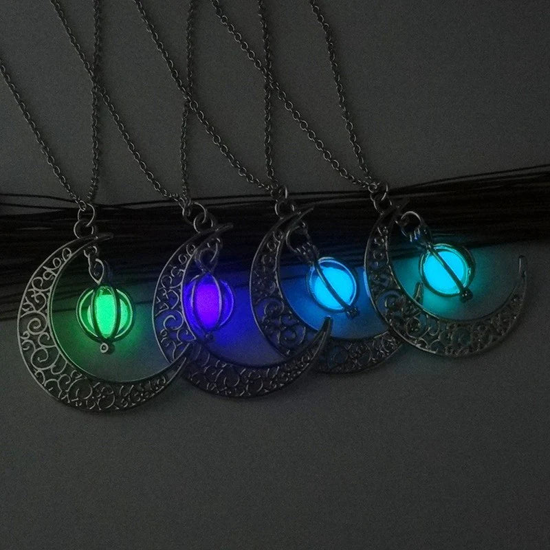 Moon glowing stone necklace 