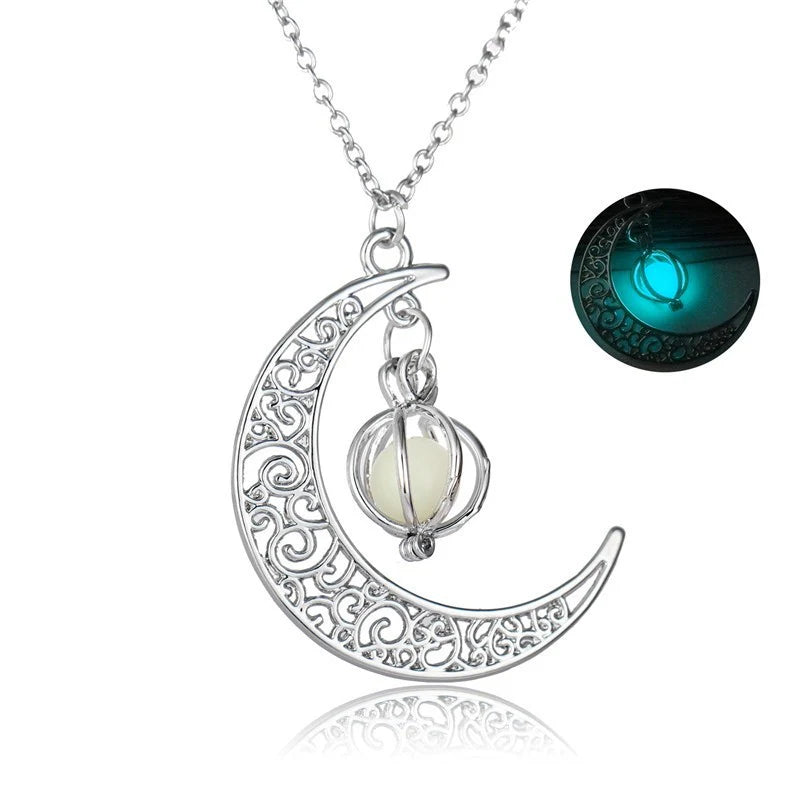 Moon glowing stone necklace 