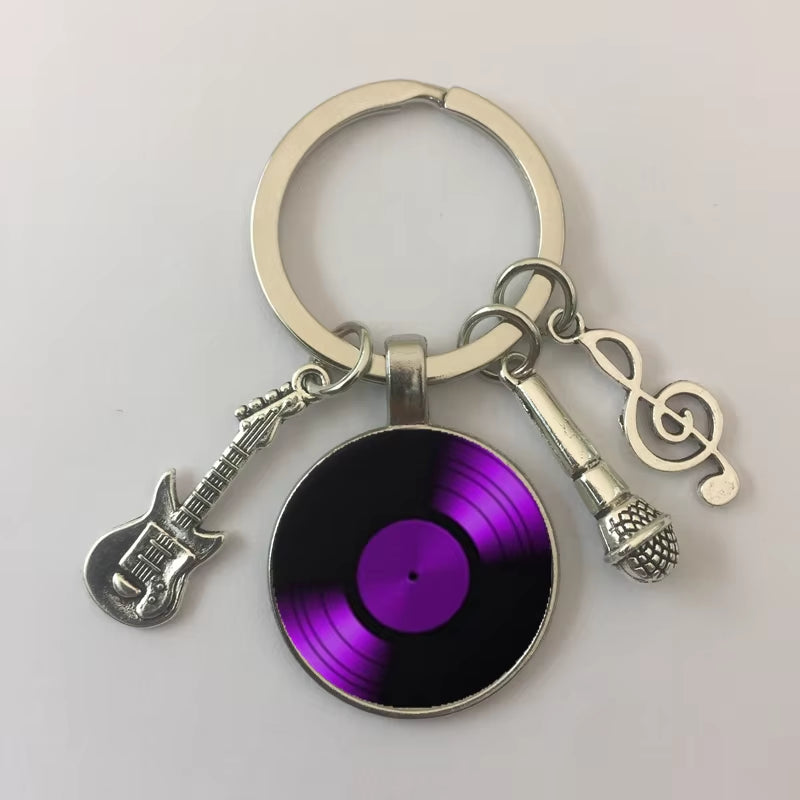 Simple classic style vinyl record retro keychain